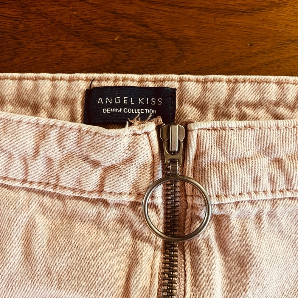 Mini Skirt - Picture 2 of 7